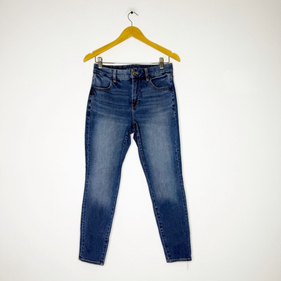 American Eagle Curvy Hi-Rise Jegging The Dream Jean Size 8 Short - Picture 1 of 8